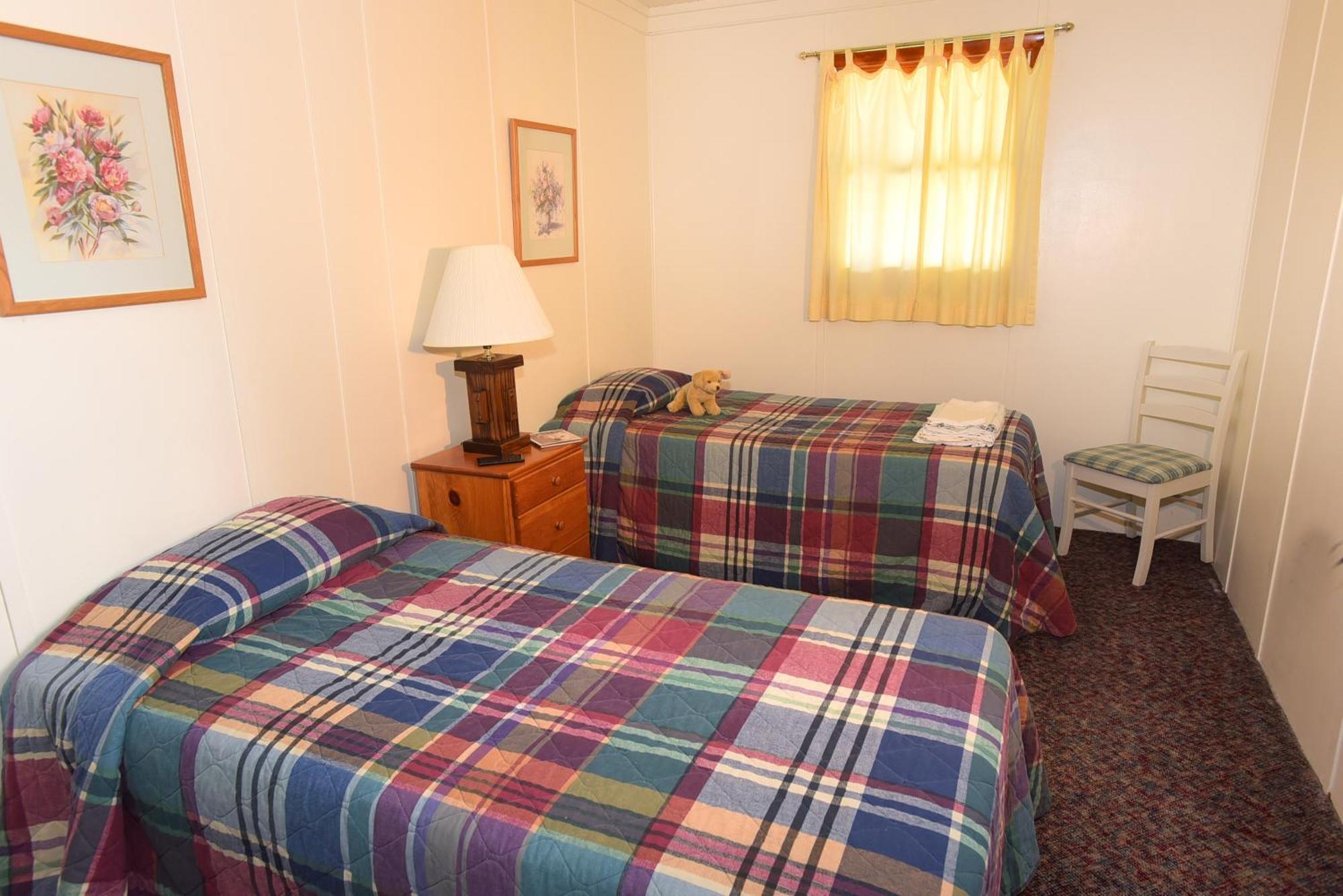Lincoln Log Colony Lake George Quarto foto
