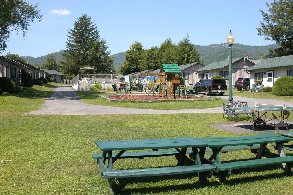 Lincoln Log Colony Lake George Exterior foto